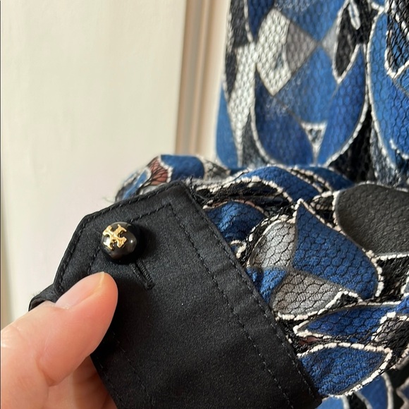 Tory Burch Elegant Blue and Black Geometric Sheath Midi Dress - Size Large - Picture 5 of 12